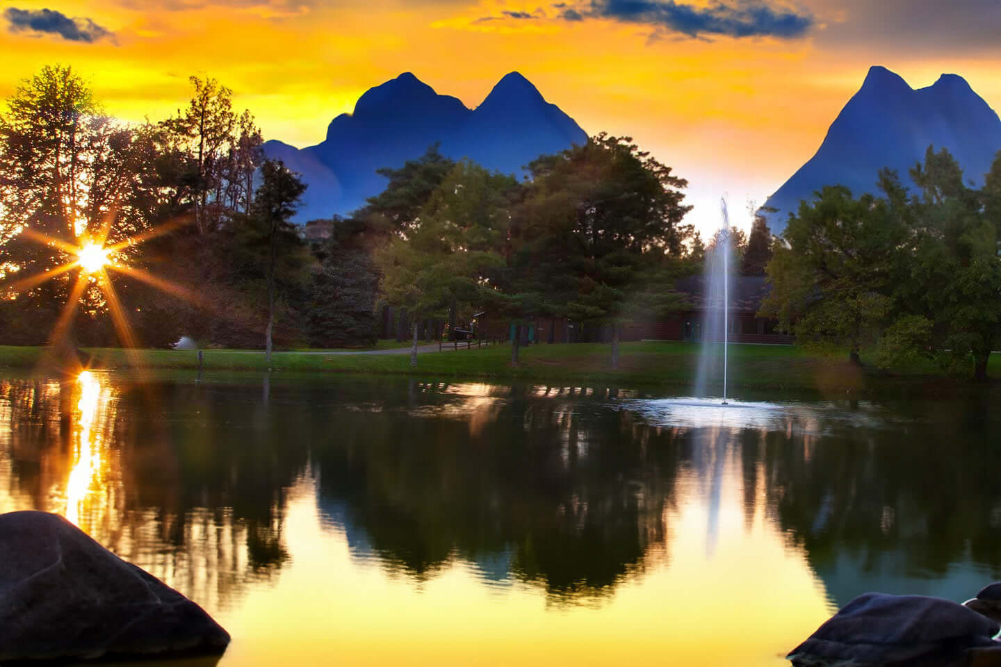 Scott Aerator Gusher Pond Fountain.