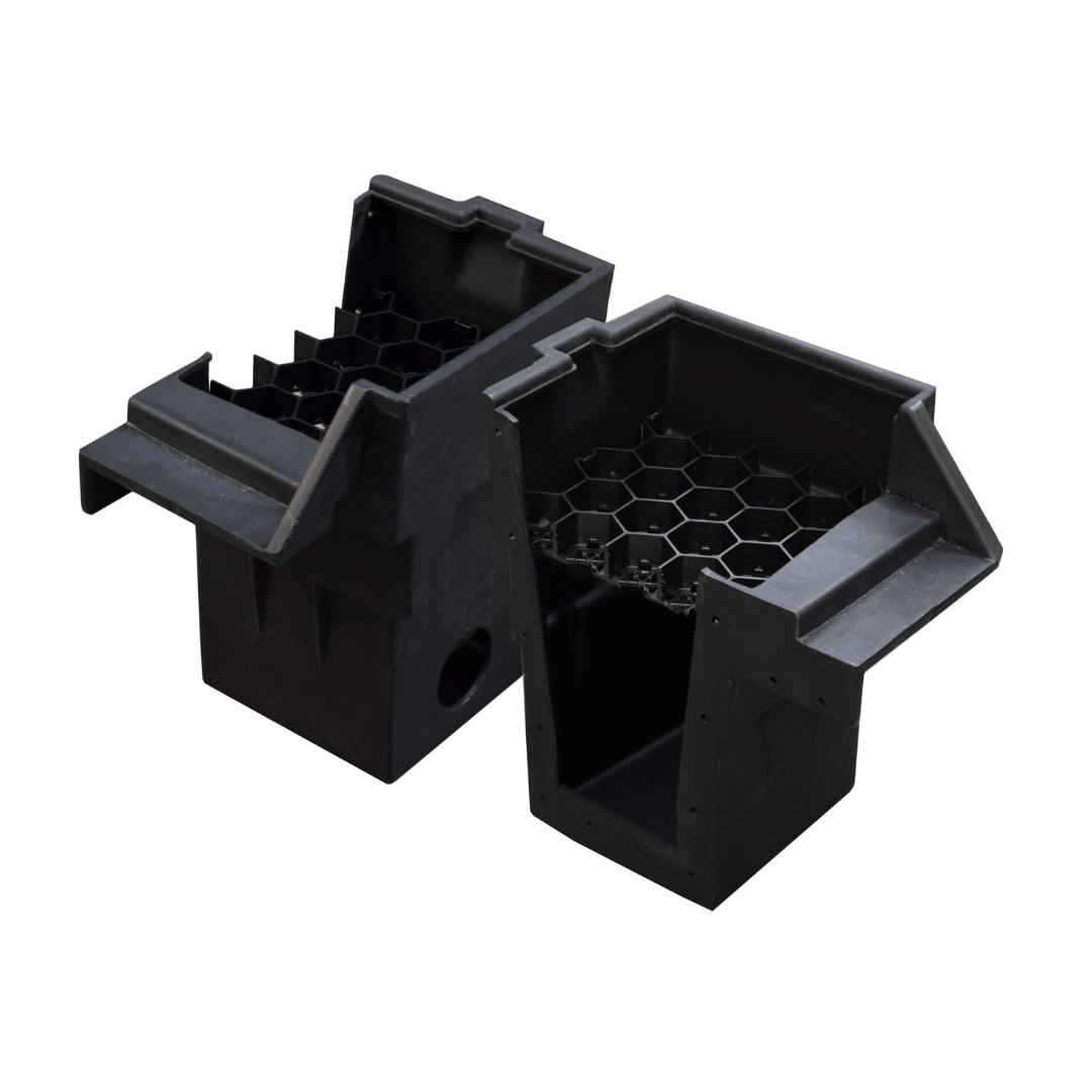Easypro Waterfall Spillway Left / Right Ends Unassembled - Set up for 2" Pipe