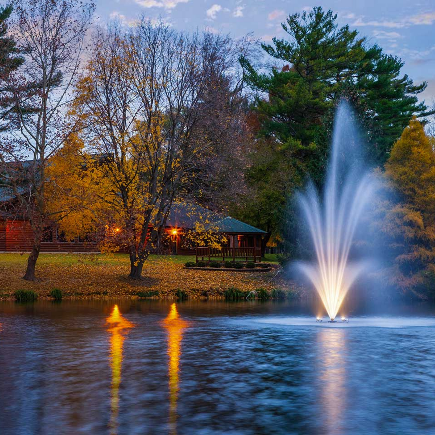 Scott Aerator The Amherst Pond Fountain - Living Water Aeration