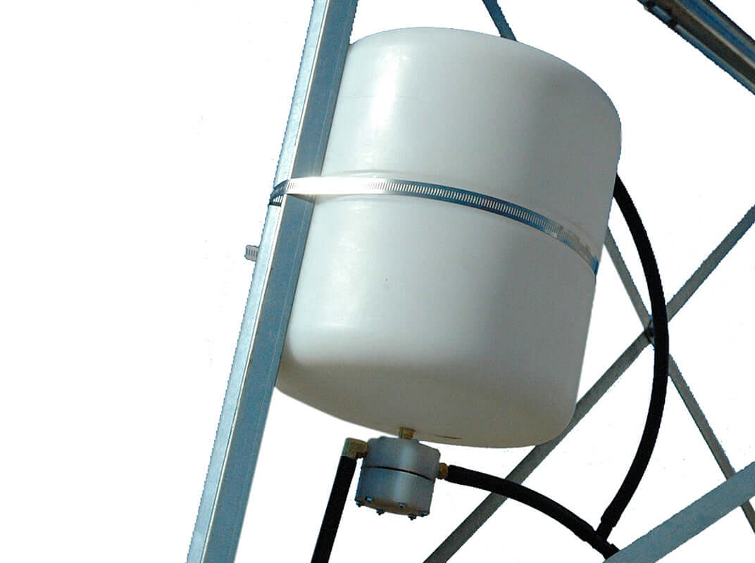 Outdoor Water Solutions Windmill Freeze Control 2 ½ Gallons Tank.