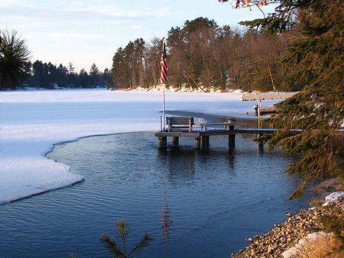 Pond De-Icer vs Aerator: How to Keep Your Pond Open in Winter