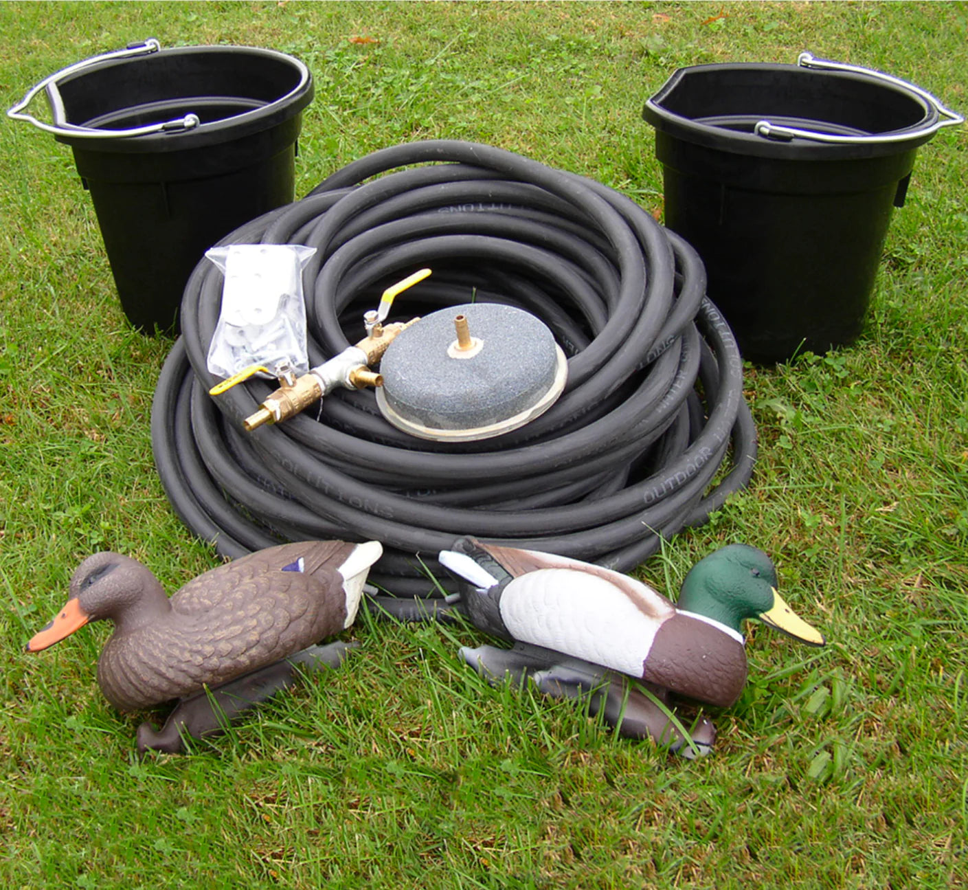 Deluxe Outdoor Water Solutions 3 Legged Windmill Pond Aerator Kit - Living Water Aeration