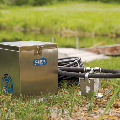 Kasco Home Series Diffused Aeration Systems for ponds under 2 acres, showcasing the diffuser and compressor setup for efficient aeration.